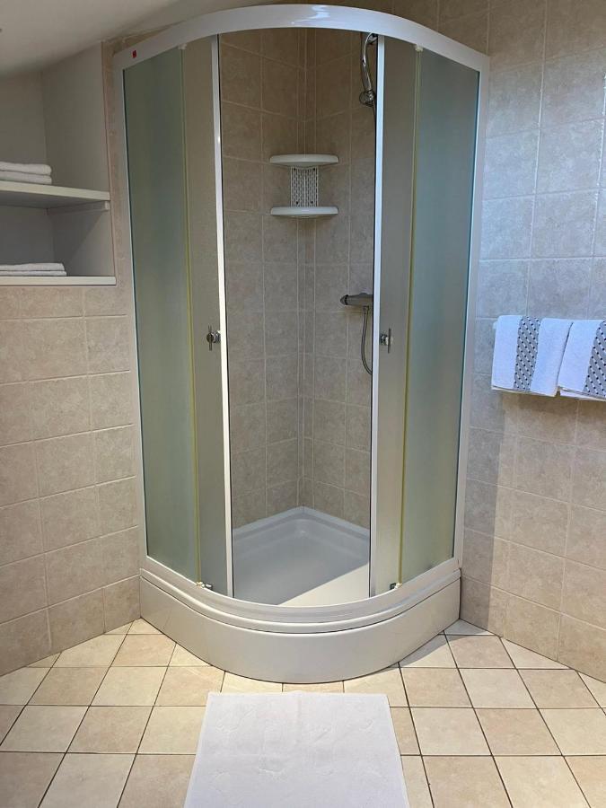 Apartments Marinovic Brzac Екстер'єр фото