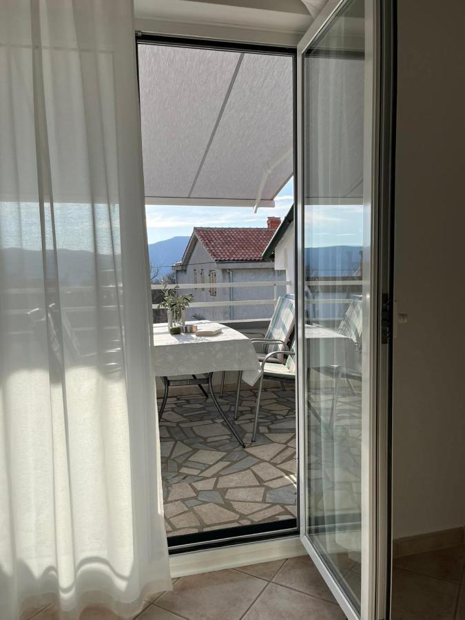 Apartments Marinovic Brzac Екстер'єр фото