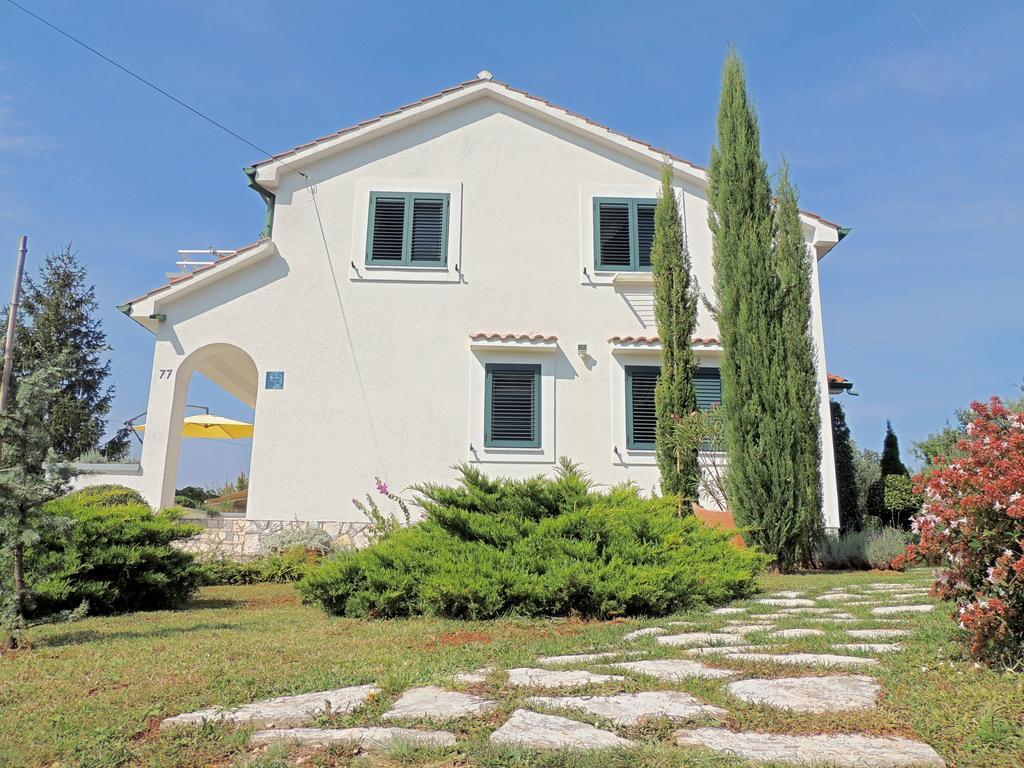 Apartments Marinovic Brzac Екстер'єр фото
